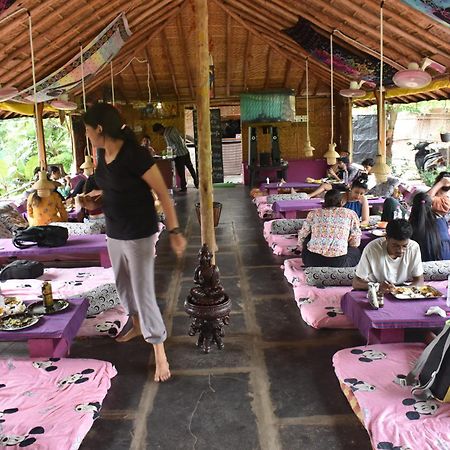 Hampi Wildstone Hotel Екстериор снимка