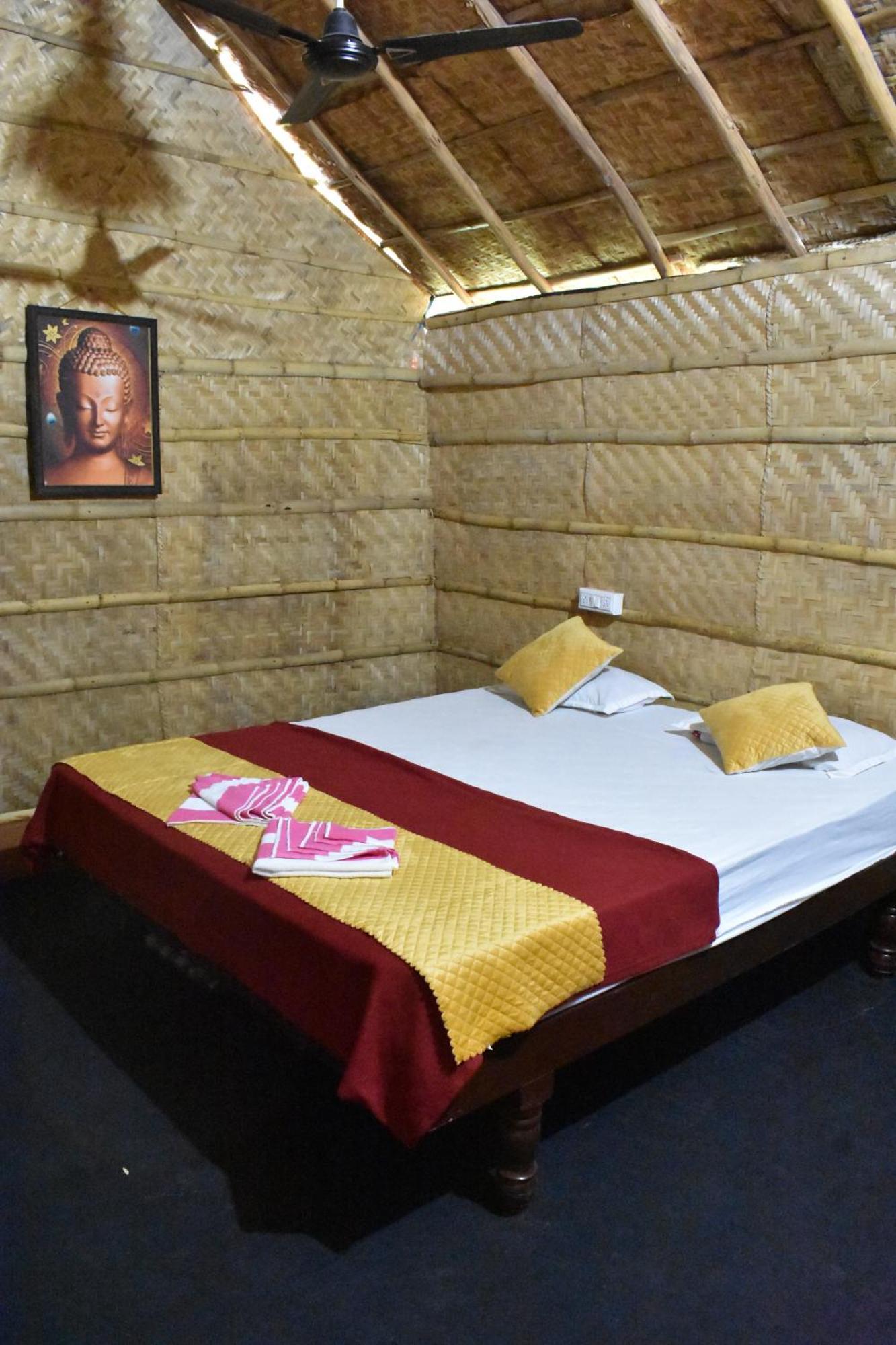 Hampi Wildstone Hotel Екстериор снимка